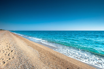 Fototapeta na wymiar Deserted beaches of the Mediterranean coast of Turkey.