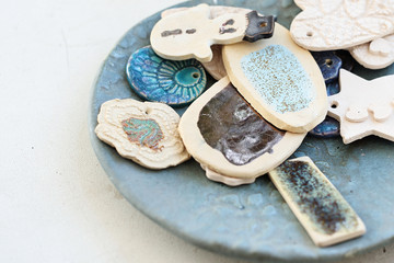 Gliniane dekoracje, Rekodzięło © Robert Przybysz