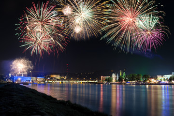 Linz bei Feuerwerk