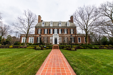 Naklejka premium Guilford Neighborhood in Baltimore, Maryland during Spring