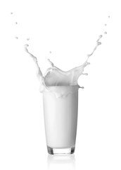 Splash in a glass of milk - 145021969