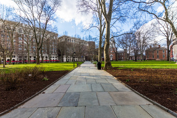 washington square in philadelphia pennsylvania in spring
