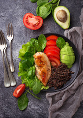 Grilled chicken fillet with vegetable and quinoa