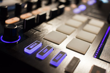 DJ Midi Controller
