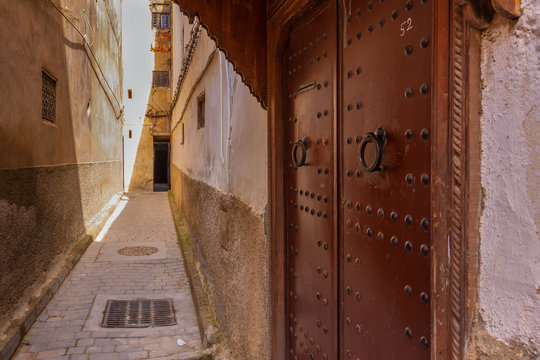 Narrow streets in the old Medina Fes
