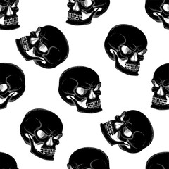 Graphic skull with fearful smile