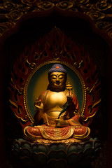 buddha statues in temple