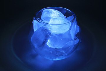 Drink with ice