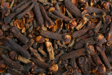 Spicy cloves