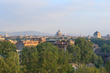 Fototapeta na wymiar Early morning in Rome, Italy 