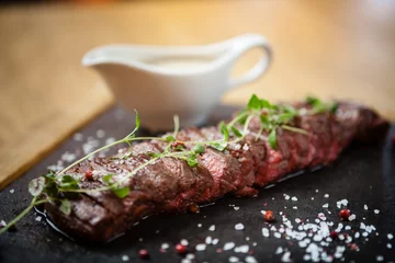 Ingelijste posters Steakhouse Black angus Flank steak  © Maksim Toome