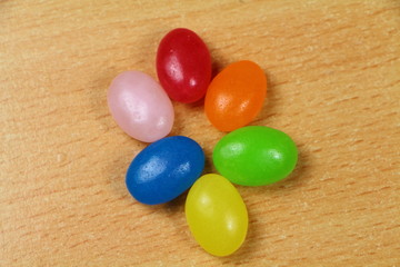 Bonbons colorés de Pâques