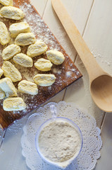 Cooking dumplings with cottage cheese