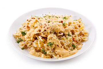 Pasta with green vegetables and sesame sauce