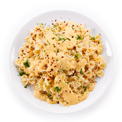 Pasta with green vegetables and sesame sauce