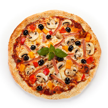 Pizza with mushrooms and olives