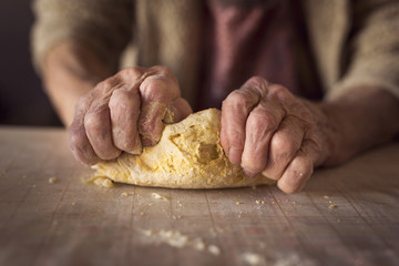 Preparing homemade pasta
