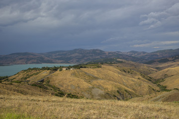 Fototapeta premium La valle dell'oro situata tra le colline intorno Senise in Basilicata