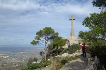 Kreuz am Santuari de Salvador auf Mallorca