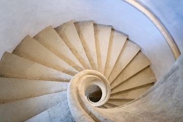 Historische Wendeltreppe aus Stein