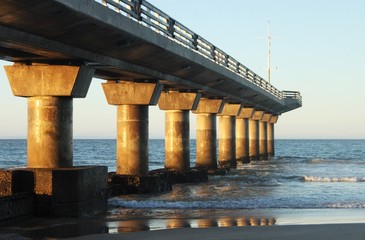 a side view of shark rock pier