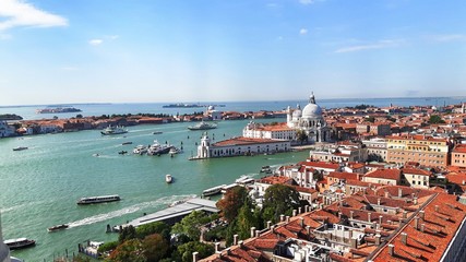 Fototapeta na wymiar Panoramablick über Giudecca-Venedig