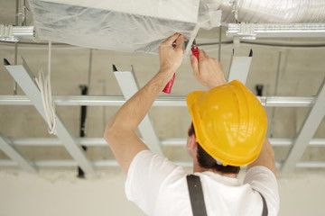 Installation einer Lüftungsanlage