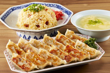 餃子・チャーハン・かきたまスープ