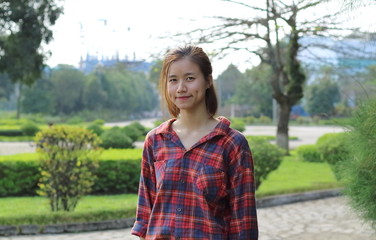 Fototapeta premium ベトナム旅行 若い女性