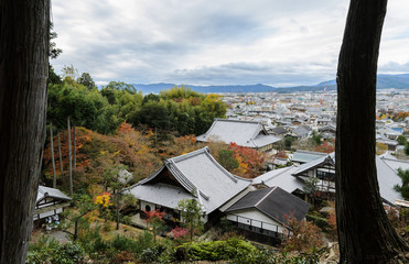 Fototapeta na wymiar Aerial view of Enkoji temple and Kyoto city during autumn season in Kyoto, Japan