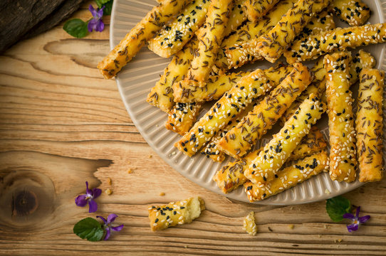 Cumen and Sesame Snacks