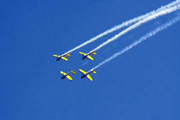 Airplanes on airshow