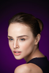 Fototapeta premium Natural Makeup. Beautiful Sexy Woman With Fresh Smooth Skin