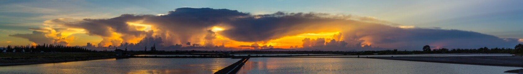 Naklejka premium sunset Salt farm panorama