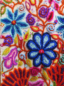Peruvian hand made flower woolen fabric