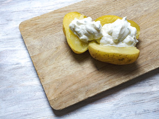 Pellkartoffeln mit Quark