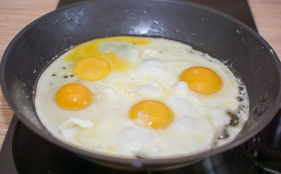 fried eggs with fresh