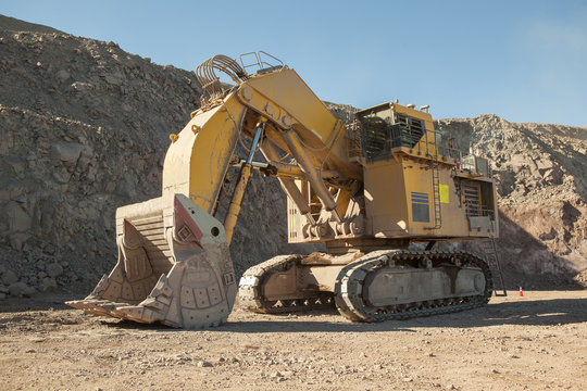 Huge Excavator. Mining