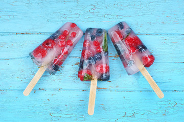 Popsicles frisch und fruchtig