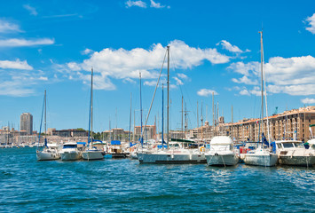 Obraz premium The old sea-port of Marseille, Provence, France
