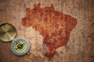 map of brazil on a old vintage crack paper - obrazy, fototapety, plakaty