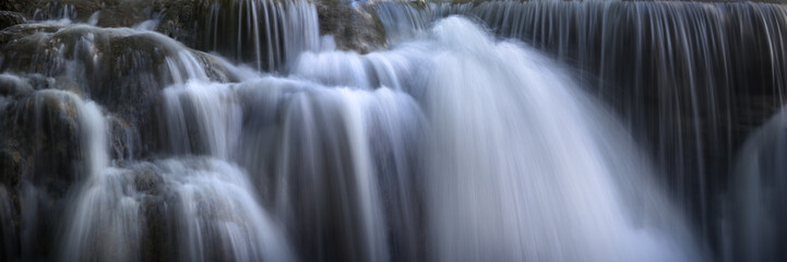 Fototapeta na wymiar Water fall
