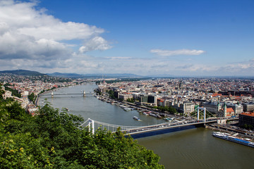 Obraz premium Budapest landscape and Danube river. Hungary