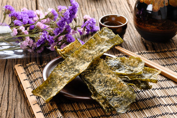 Deep fried seaweed
