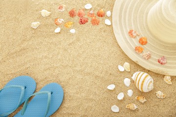 Fototapeta na wymiar beach accesories on sands