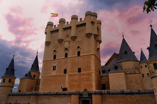 Torreones del Alc&aacute;zar de Segovia