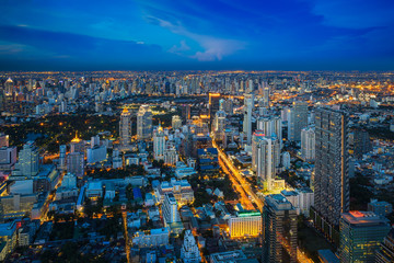 Rooftop viewpoint from Mahanakorn building see Bangkok city