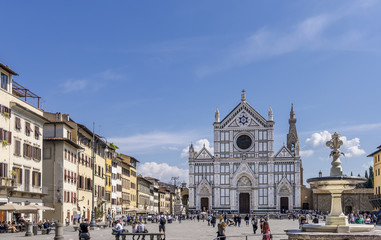 Fototapeta premium Beautiful view of the famous Piazza Santa Croce in the historic center of Florence, Italy, on a sunny day and blue skies