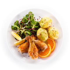 Roast drumsticks with potatoes