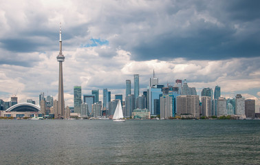 Fototapeta premium Toronto City Scape with Boat